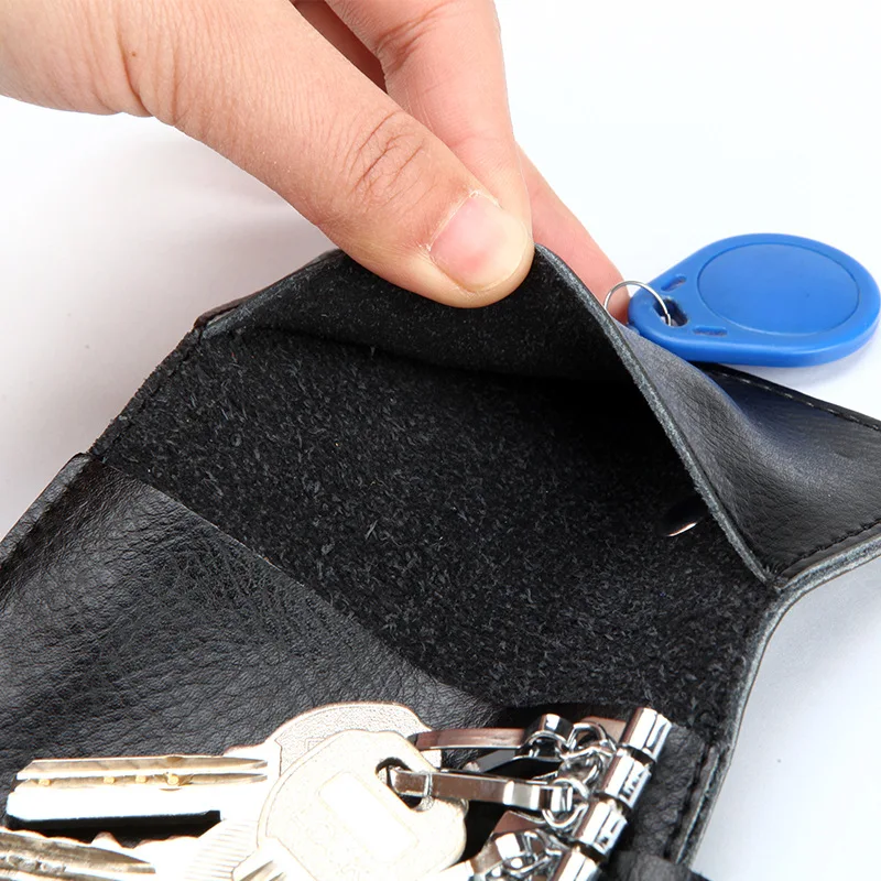حافظة مفاتيح رجالية من الجلد ا - مراجعة Car Accessories Gifts For Men وسعره